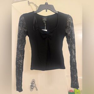 Oak & Trellis blouse